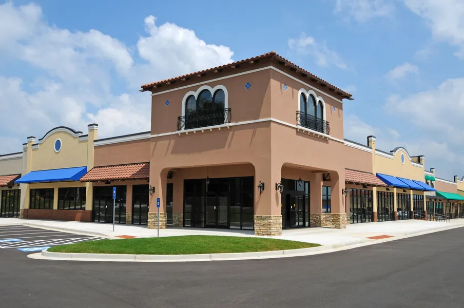 Mediterranean-style commercial unit